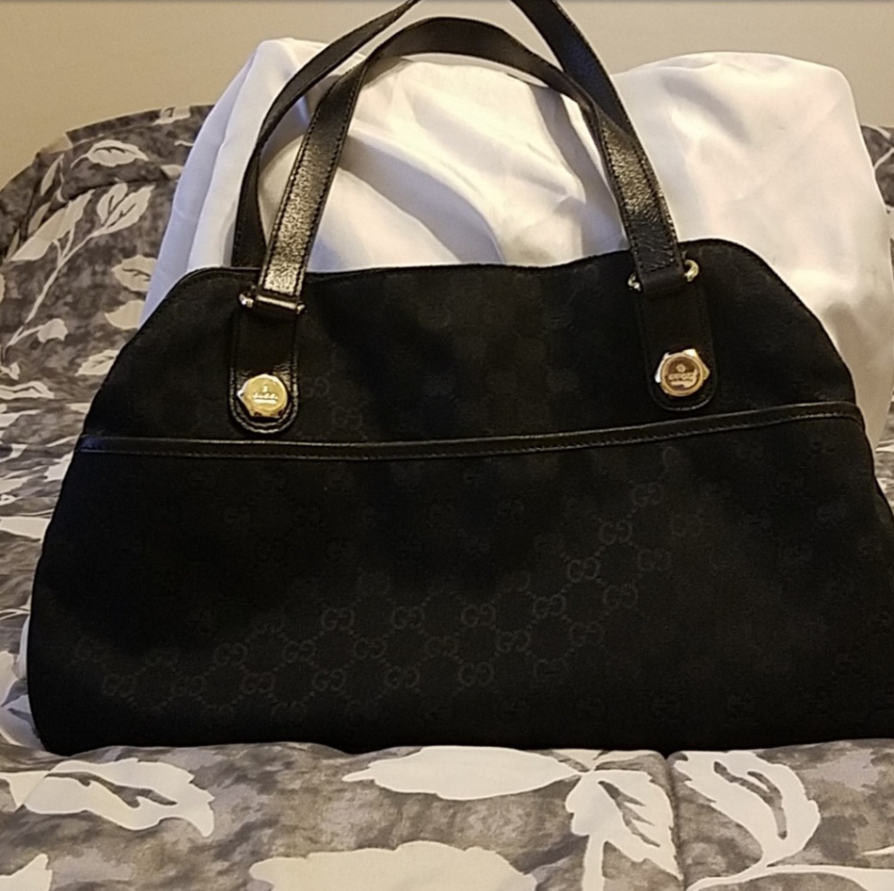 Authentic Gucci  bag